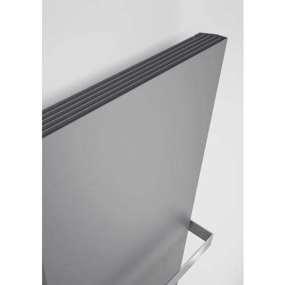 TERMA Case Slim Vertikaler Designheizkörper Ral 7040