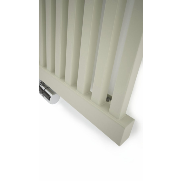 TERMA Intra vertikaler Heizkörper Detail