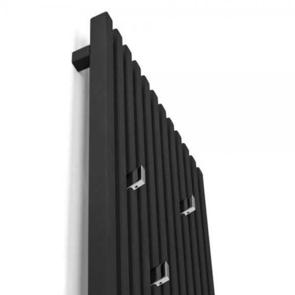 TERMA Triga Designheizkörper vertikal - Farbe Metallic Black - Haken Zip