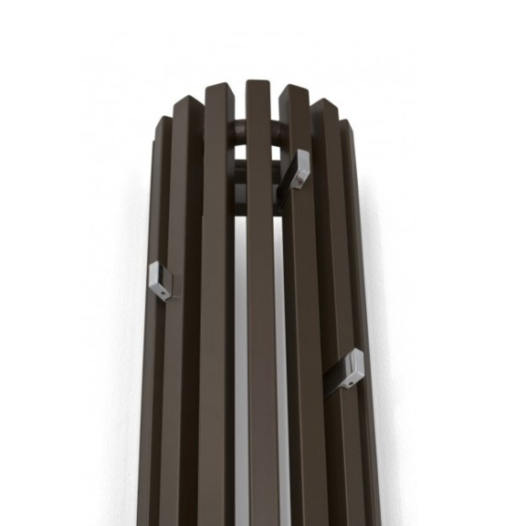 TERMA Triga ANC Eckheizkörper RAL 5024 in Halbkreis angeordnete Profilrohre