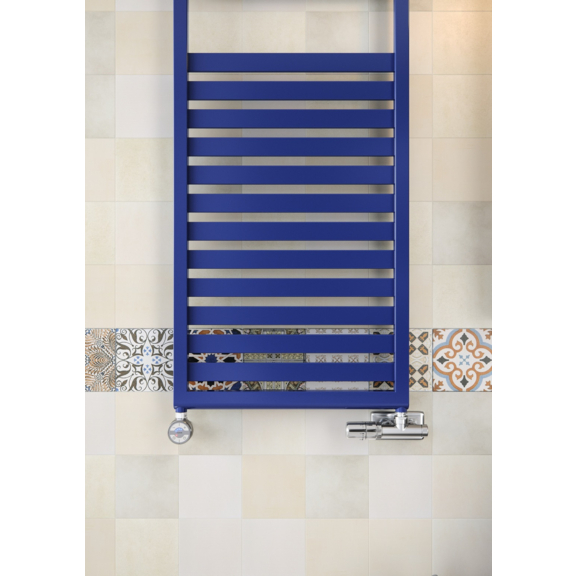 TERMA Lukka Badheizkörper 1180x500 RAL5002 Detail