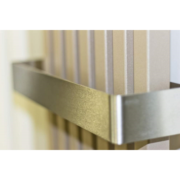 ISAN Octava Heizkörper für Flur Detail