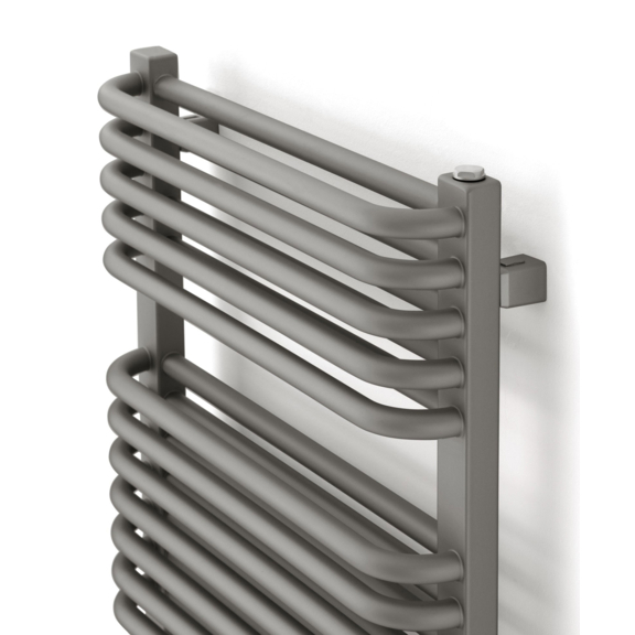 TERMA Tytus Badheizkörper 1020x540 Farbe Silver Matt Detail Rohre